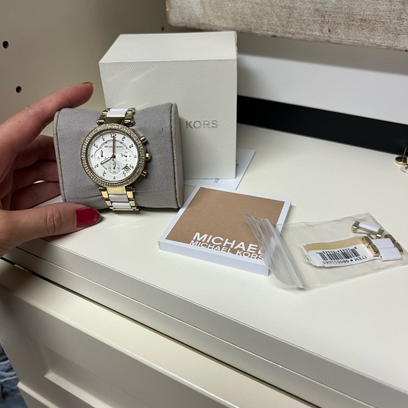 Michael Kors Women's Gold and White Watch - Picture 2 of 4